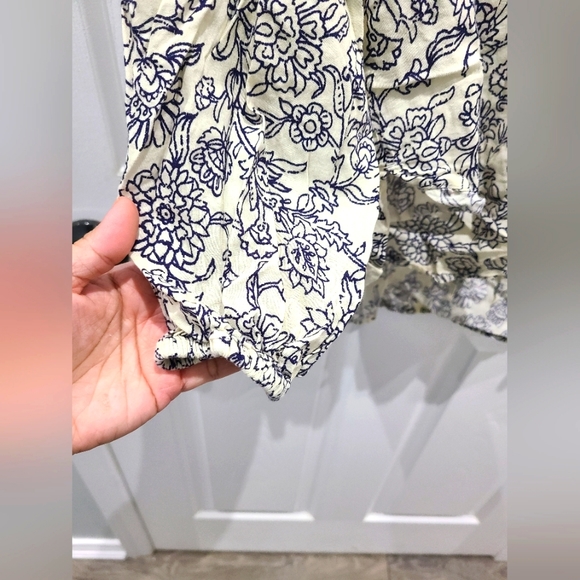 Old Navy Boho Tunic. SIZE Large - Picture 3 of 6